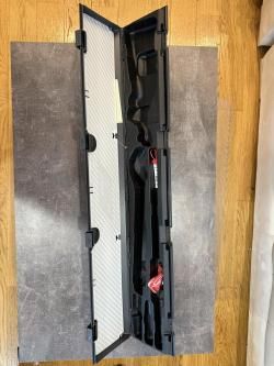 Новый оригинальный пластиковый кофр для ружья Benelli Super Vinci.