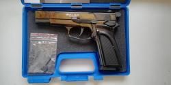  Новый пневматический пистолет Ecol 66 (Browning Hi Power BDA mod. 1983). 