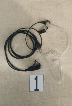 Гарнитуры,Тангеты к радиостанциям Kenwood;Baofeng и Антенны к ним.USB кабель для программи