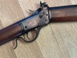Однозарядная винтовка Winchester Model 1885 Low Wall Winder Musket с 28" стволом под .22lr