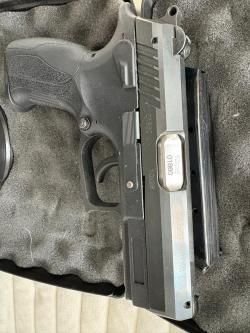 огнестрельное оружие ограниченного поражения марки GRAND POWER T12, № 01860