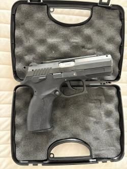 огнестрельное оружие ограниченного поражения марки GRAND POWER T12, № 01860