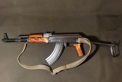 Охолощенный АКС-47 тип 2, фрезерованный, 1952 г. ВПО-925 без надписей