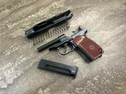 Охолощенный пистолет Макарова ПМ-СО (ТОЗ, 1953 год, прямая рамка, калибр 10х24)