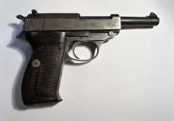 Охолощенный пистолет Walter P38