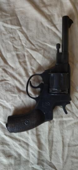 Охолощенный револьвер Наган СХ ИЖ-172 (Байкал)