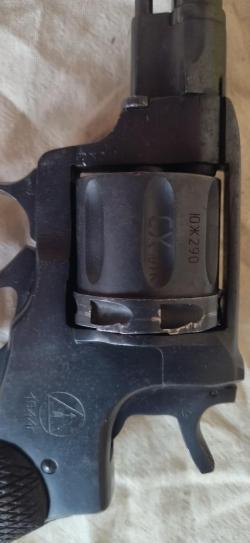 Охолощенный револьвер Наган СХ ИЖ-172 (Байкал)