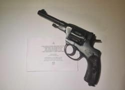 Охолощенный револьвер Наган СО-95/9
