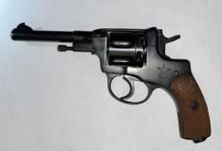 Охолощенный револьвер Наган ТОЗ CO-95-9 (9 мм)