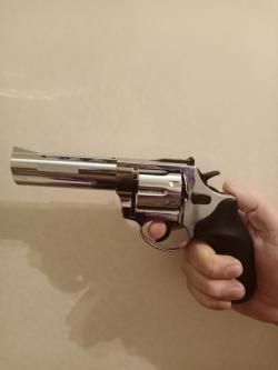 Охолощённый револьвер taurus курс