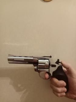 Охолощённый револьвер taurus курс