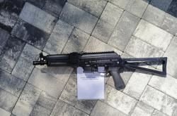 Охолощенный СХП пистолет-пулемет СХ-ПП-19-01 «Витязь» (Ижмаш) 10x31