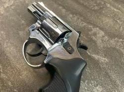 Охолощенный списанный револьвер "ТАУРУС-S KURS 2.5" (Курс, 10 ТК, хром, б/у)