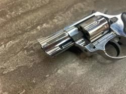 Охолощенный списанный револьвер "ТАУРУС-S KURS 2.5" (Курс, 10 ТК, хром, б/у)