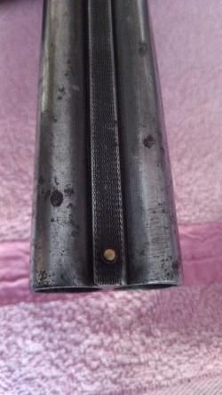 Охотничье огнестрельное гладкоствольное оружие марки ИЖ-43М