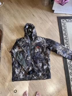 Охотничий зимний костюм