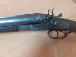 Охотричье огнестрельное гладкоствольное оружие FRANCOTTE калибра 20.