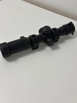 Оптический прицел ACCUSHOT CQB TACTICAL 1-4 X 24