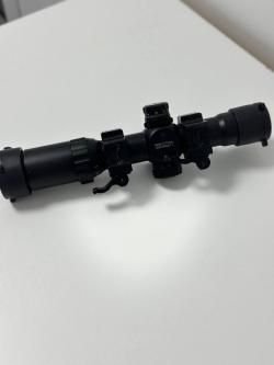 Оптический прицел ACCUSHOT CQB TACTICAL 1-4 X 24