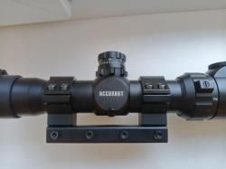 Оптический прицел Leapers 1-8x28 Mil-Dot