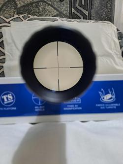 Оптический прицел UTG Leapers 4x32 True Hunter новый