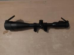 Оптический прицел UTG Leapers 8-32x56