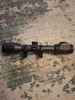 Оптика Zeiss 2-8×42