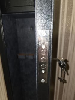 Оружейный сейф на 2 ствола Stardis шс00-02пс