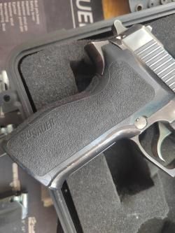 P226