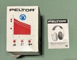 Пассивные стендовые наушники BULL