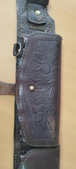 Патронташ кожаный 12 калибр, 20 патронов.