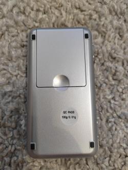 Весы для взвешивания пороха и дроби до 100 грамм