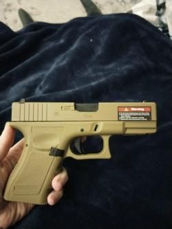 Пистолет East Crane Glock 19 Gen 3