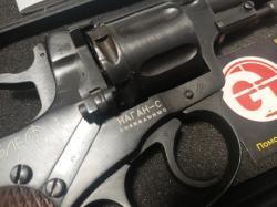 Блеф Наган-С сигнальный револьвер  1933 и  1944 год. 