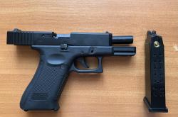 Пистолет Glock 19x страйкбольный