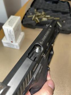 Пистолет Grand Power T12 Словакия