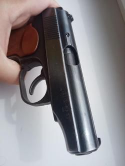 Пистолет иж-79-8 газовый