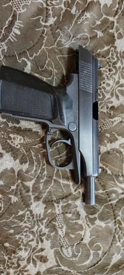 Пистолет ИЖ-79-9T кал. 9 мм Р.А.