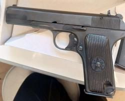 пистолет Лидер