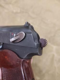 Пистолет Макарова ( Р411 охолощенный)