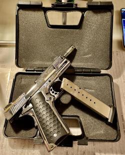 Colt 1911