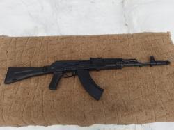 Автомат Калашникова охолощенный АК-103 ранний деактив 2016 г., новый в отличном состоянии.