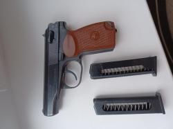 Пистолет Макарова травматический. МР-79-9ТМ