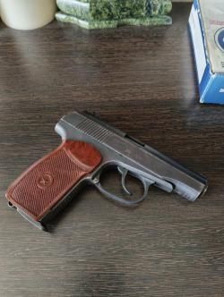 Пистолет МР-654К