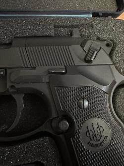 Пистолет пневматический Beretta M92 FS (чёрн. с чёрн. пласт. накладками) 419.00.00/419.00.