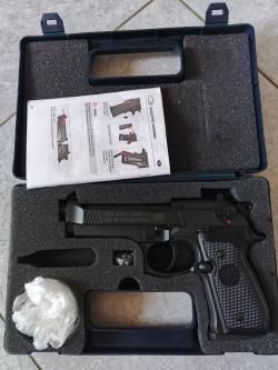 Пистолет пневматический Beretta M92FS