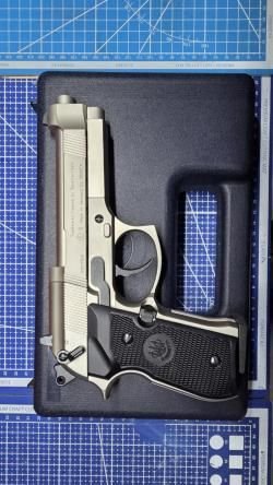 Пистолет пневматический Beretta M92FS