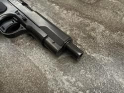 Пистолет пневматический Crosman C-TT (3 Дж, пластик, подвижный затвор, CO₂) 4.5 мм