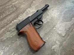 Пистолет пневматический Crosman C41 (металл, подвижный затвор, Walther P.38, б/у) 4,5 мм