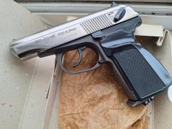 Пистолет пневматический МР-654 (4,5 мм) хром "капсула времени" полный комплект.